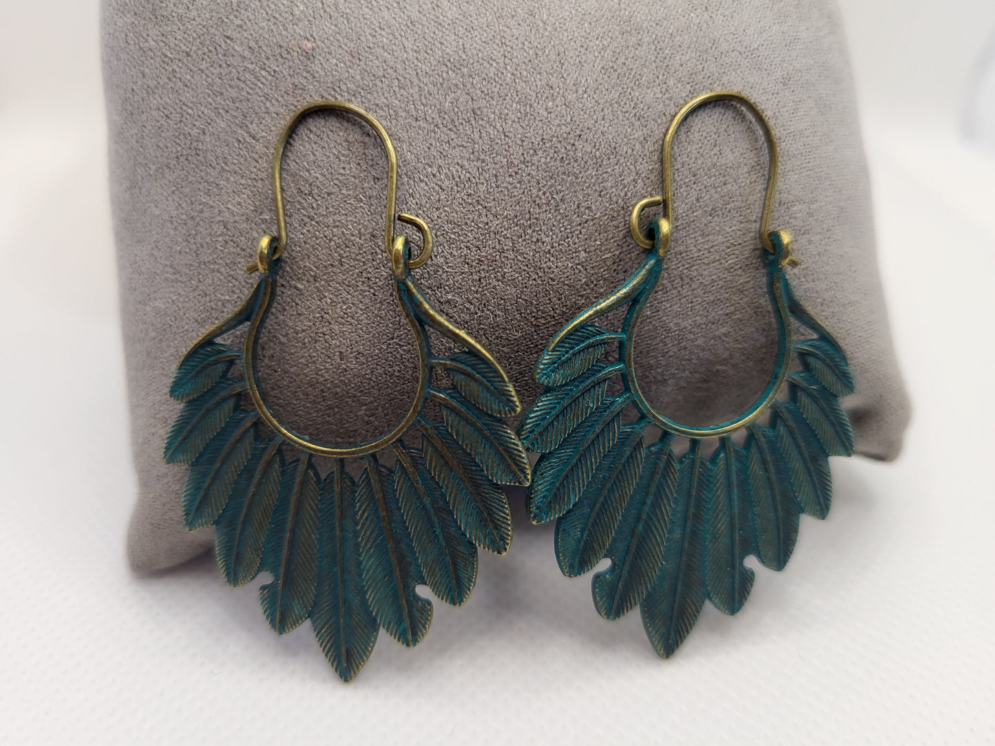 Green leaf earrings