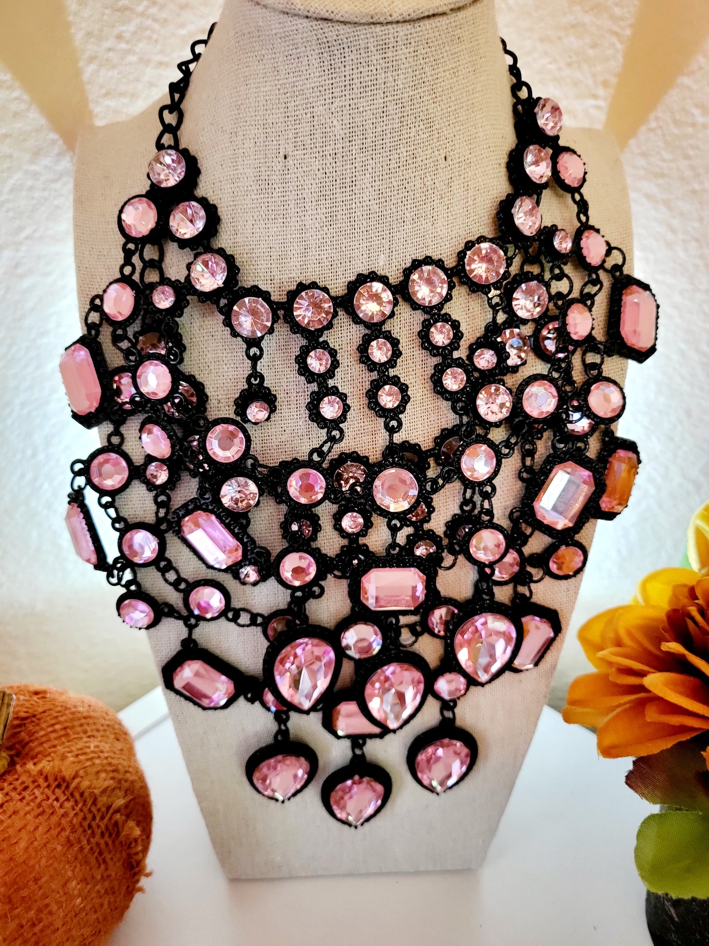 Pink rhinestone chunky necklace