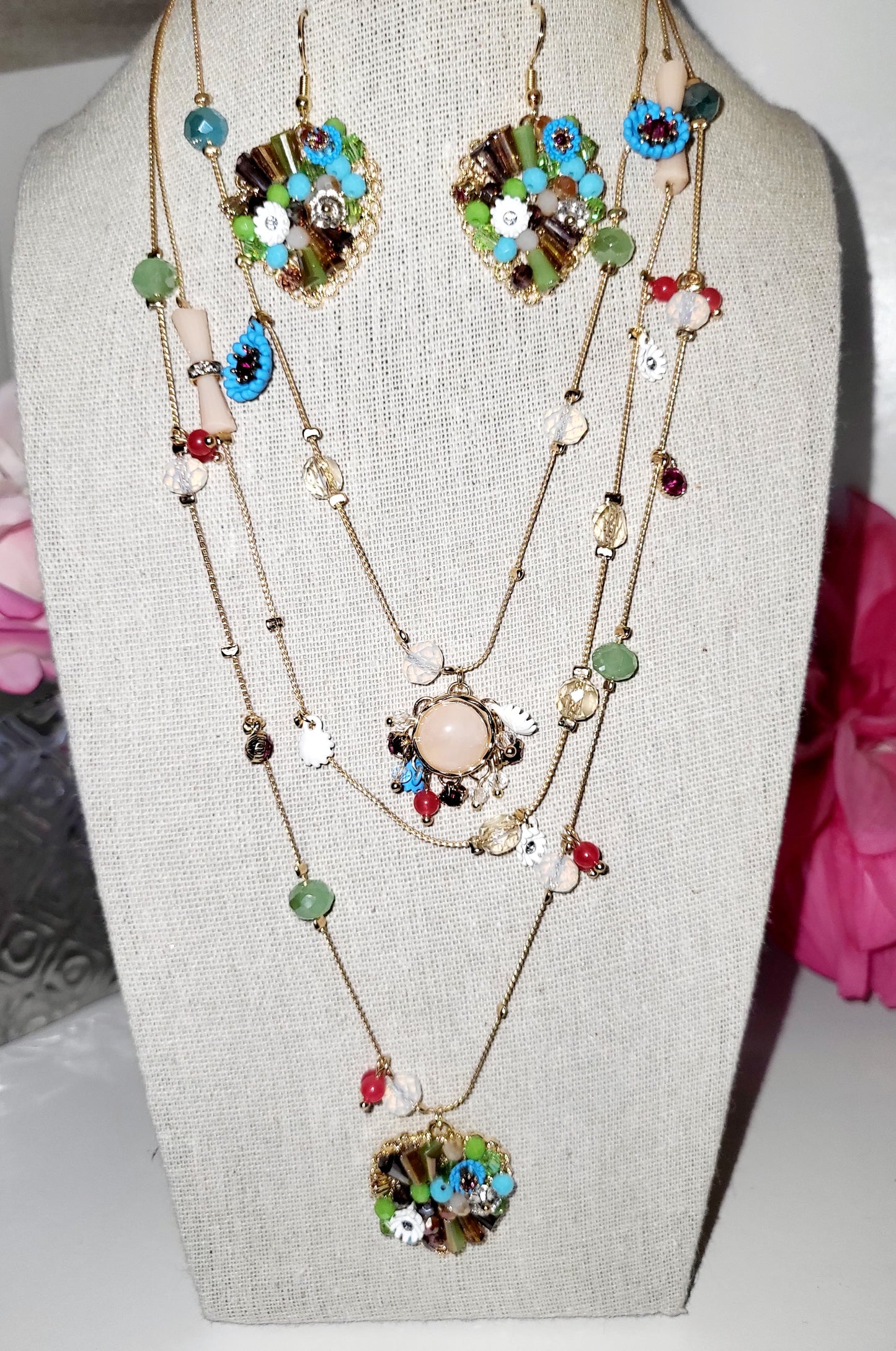 Vintage Natural Stone Necklace and Earrings Set