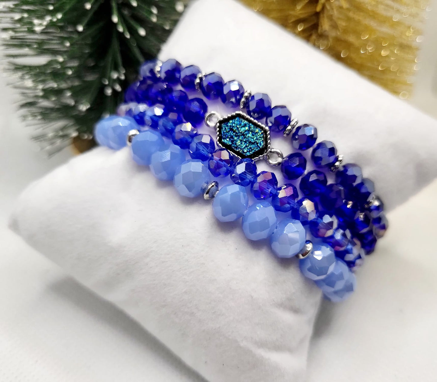 Crystal Resin Blue 4 pc Bracelet