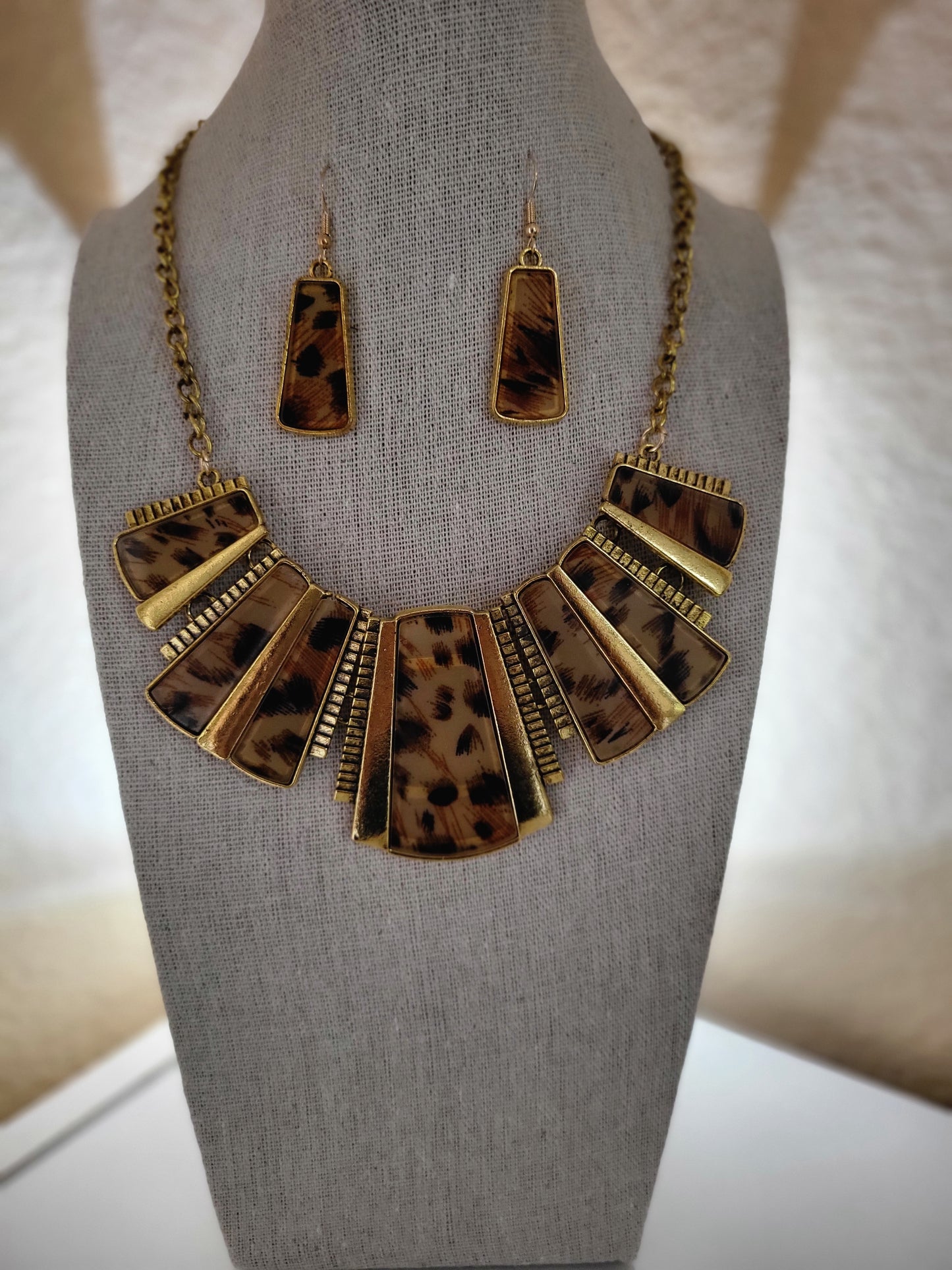 Leopard print chunky set