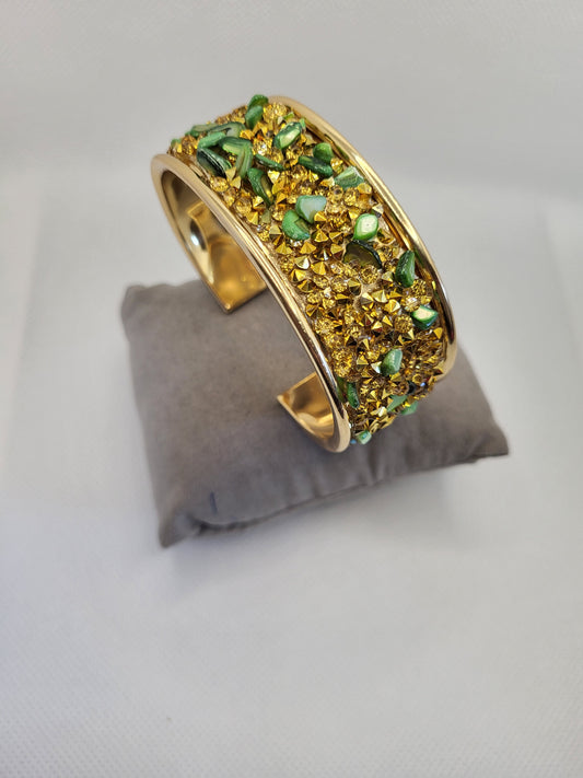 Beautiful green and gold cuff bangle bracelet