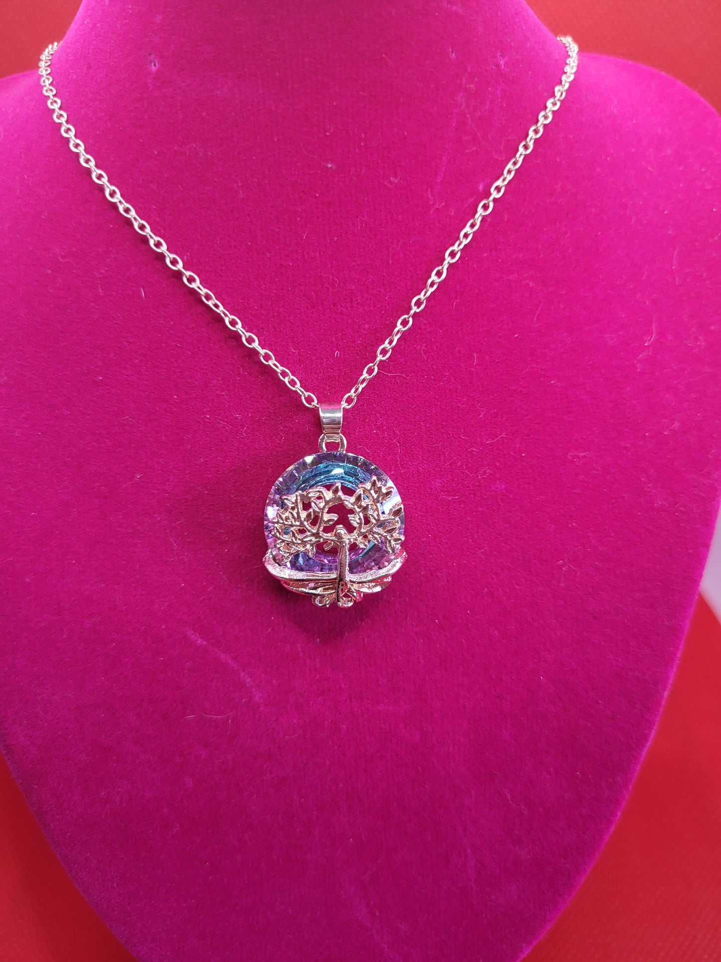 Tree of life round crystal necklace